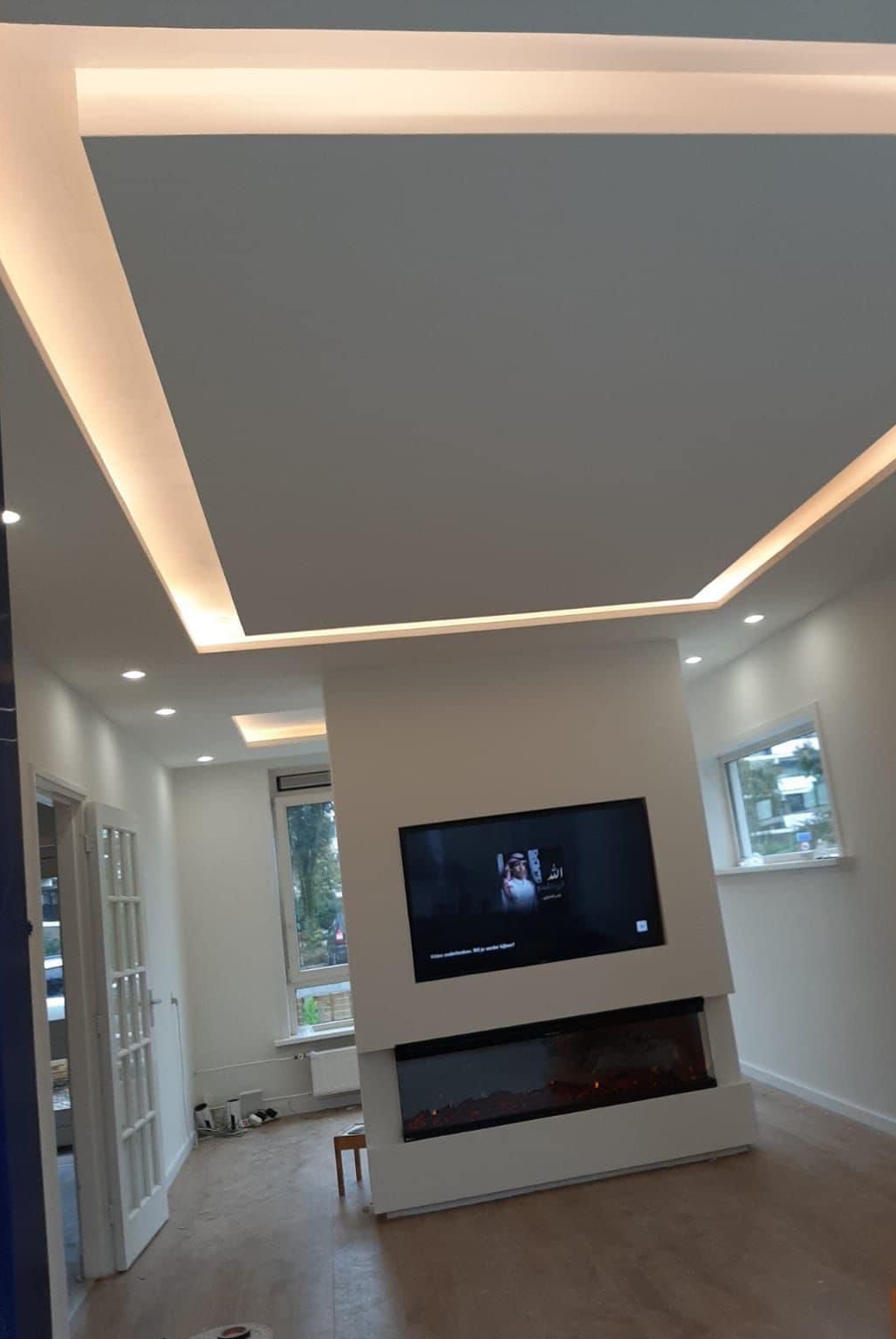 Luxury interior painting